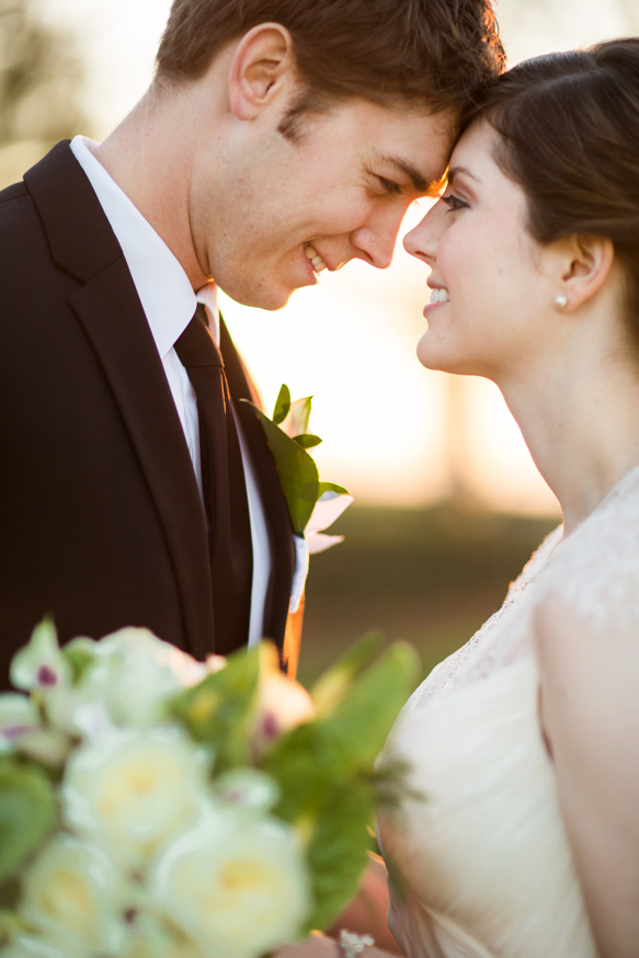 Travis + Janey Wedding | © Carly Arnwine Photography