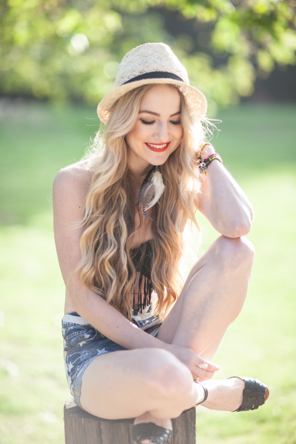 Coachella Inspiration Shoot | Sara Libby | The Blonde Abroad | © Carly Arnwine Photography