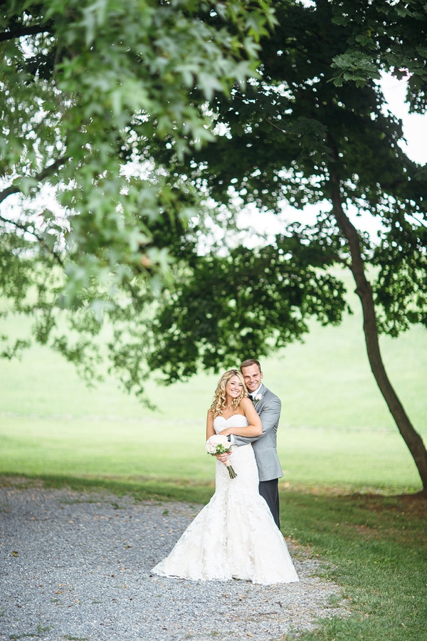 Caitlin + Steven | Whitehall Manor | Bluemont Virginia Wedding | The Ellis Wedding | © Carly Arnwine Photography