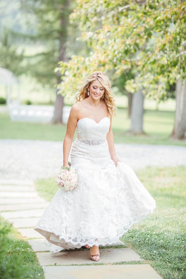 Caitlin + Steven | Whitehall Manor | Bluemont Virginia Wedding | The Ellis Wedding | © Carly Arnwine Photography