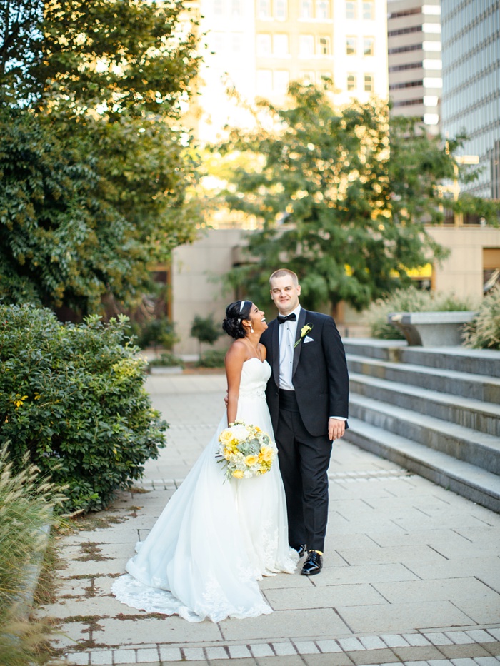 Maretta + Kyle | National Harbor Wedding | Baltimore, Maryland Wedding | National Aquarium Wedding | © Carly Arnwine Photography