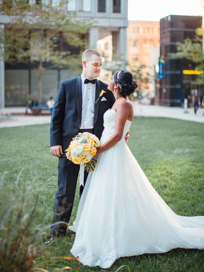 Maretta + Kyle | National Harbor Wedding | Baltimore, Maryland Wedding | National Aquarium Wedding | © Carly Arnwine Photography