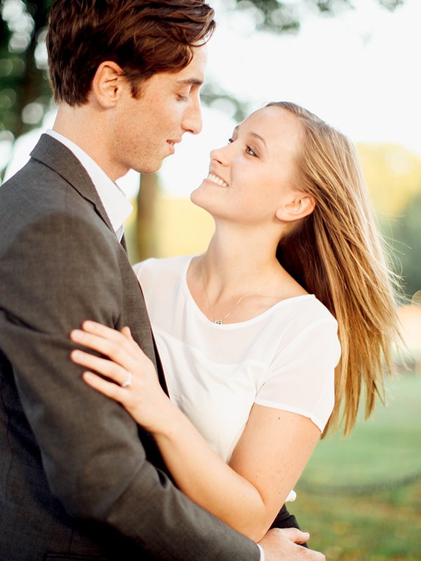 A Surprise Proposal | Paige and Charles | Lincoln Memorial | Washington DC Engagement | © Carly Arnwine Photography