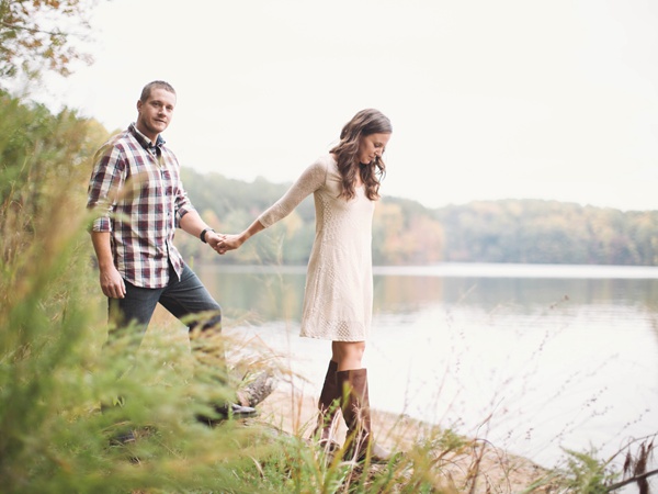 Allie + Josh | A Maryland Engagement | © Carly Arnwine Photography