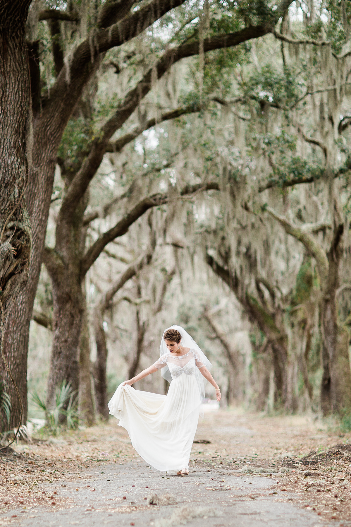 Wallis + Randall | A Savannah Georgia Wedding | Plantation Club | Trevor Rappleye | KTG Entertainment | Merry Times | Marche de Macaroons | Tim Harris - Old Savannah Tours | © Carly Arnwine Photography