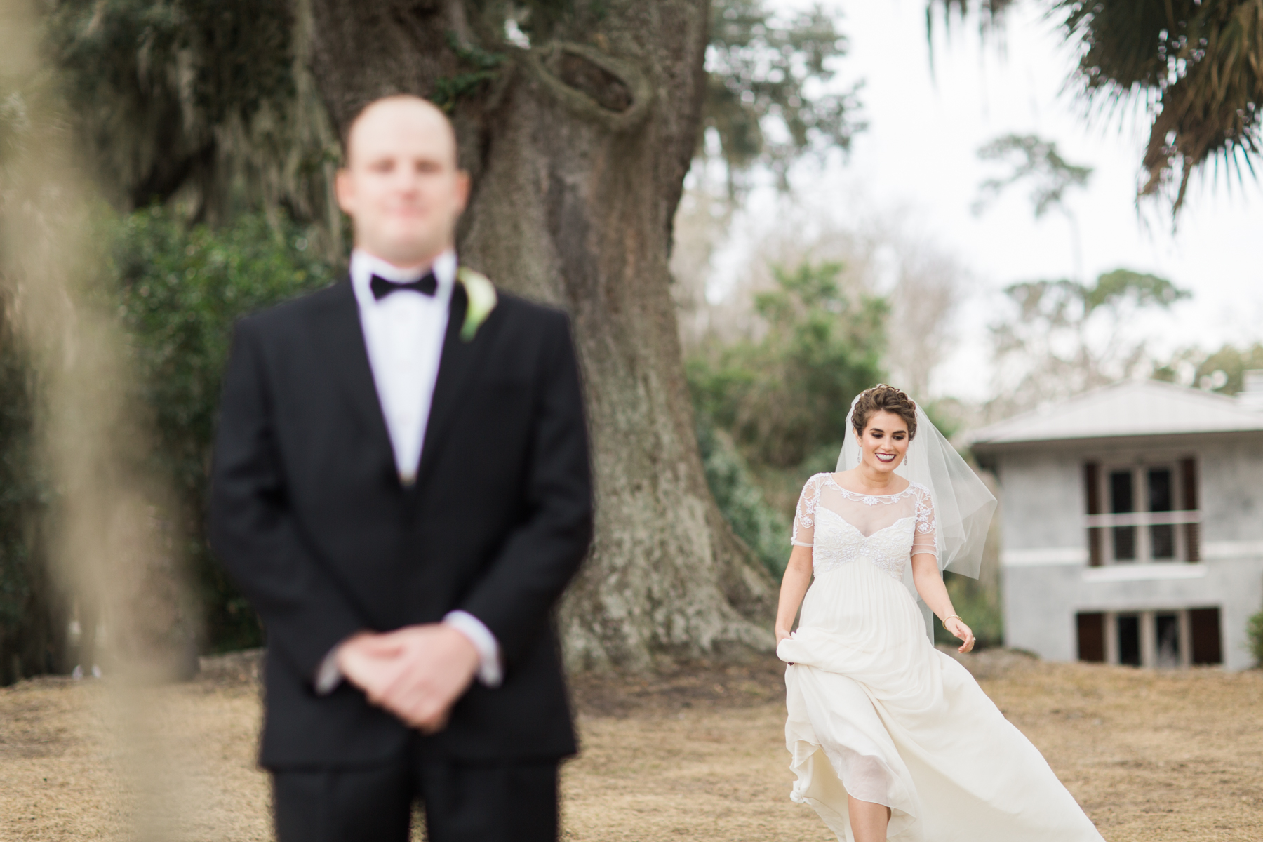 Wallis + Randall | A Savannah Georgia Wedding | Plantation Club | Trevor Rappleye | KTG Entertainment | Merry Times | Marche de Macaroons | Tim Harris - Old Savannah Tours | © Carly Arnwine Photography