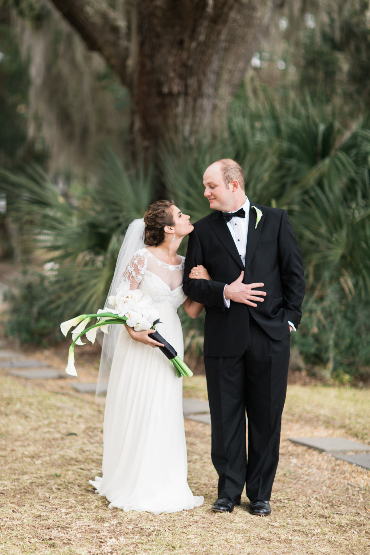 Wallis + Randall | A Savannah Georgia Wedding | Plantation Club | Trevor Rappleye | KTG Entertainment | Merry Times | Marche de Macaroons | Tim Harris - Old Savannah Tours | © Carly Arnwine Photography