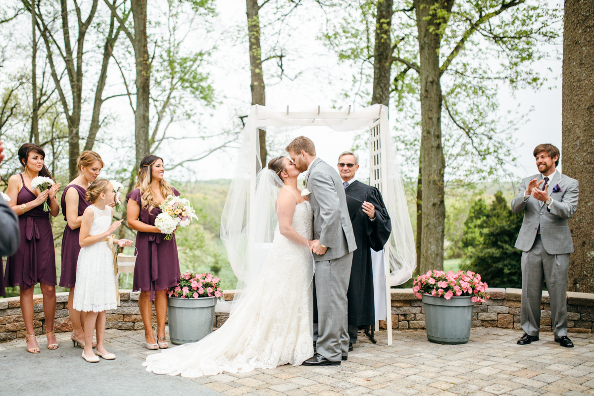 Jessica + Neil Wedding | Lucknow Farm, MD | © Carly Arnwine Photography