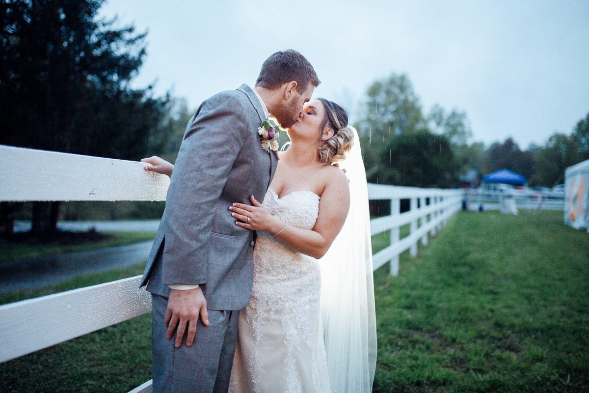 Jessica + Neil Wedding | Lucknow Farm, MD | © Carly Arnwine Photography