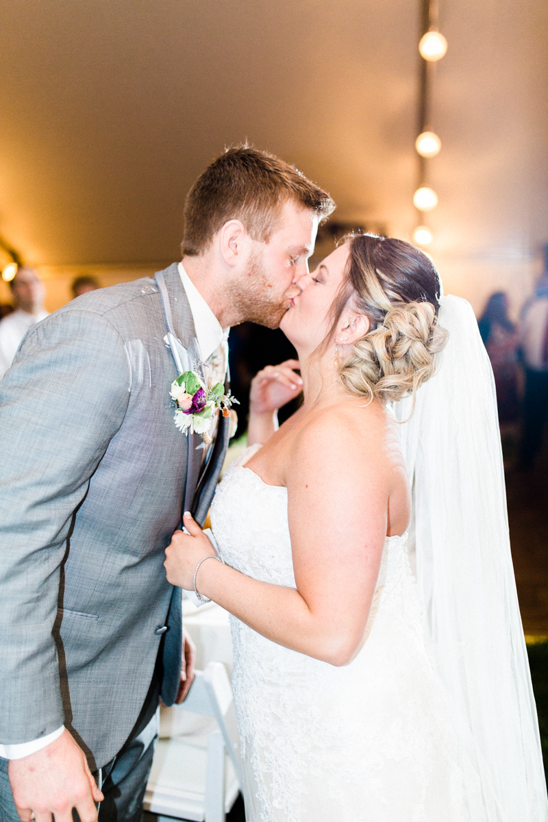 Jessica + Neil Wedding | Lucknow Farm, MD | © Carly Arnwine Photography