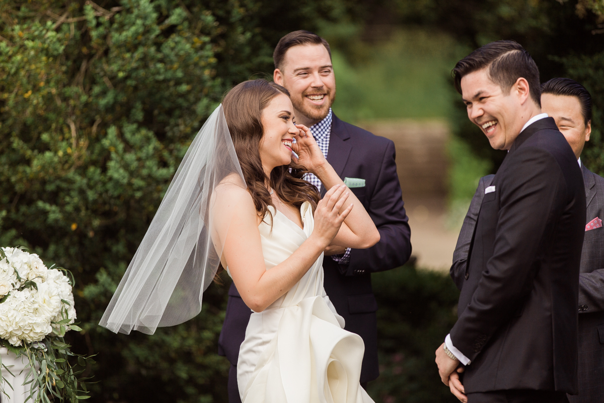 Emily + Sean | Raspberry Plain | Leesburg, Virginia Wedding | © Carly Arnwine Photography