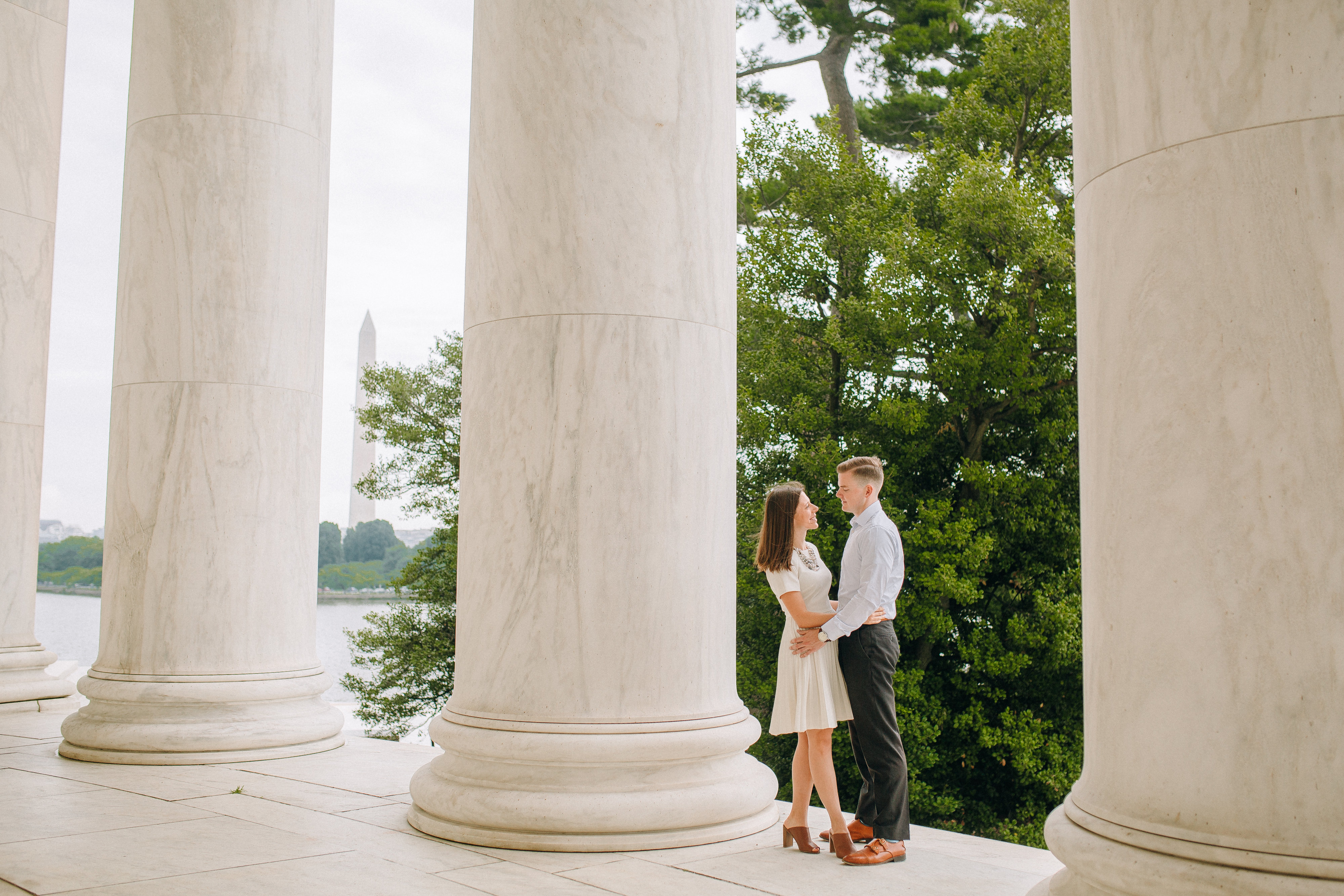 Jackie + Ryan | A Jefferson Memorial | © Carly Arnwine Photography