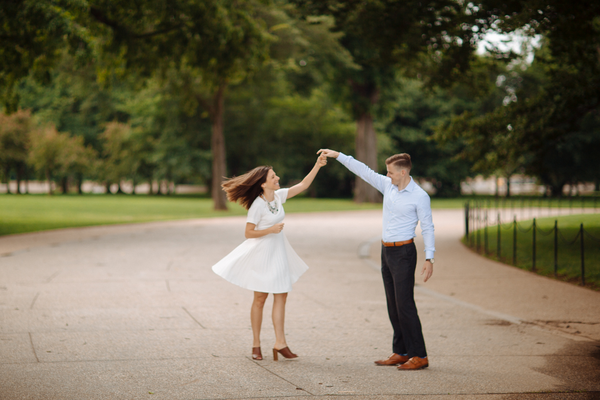 Jackie + Ryan | A Jefferson Memorial | © Carly Arnwine Photography