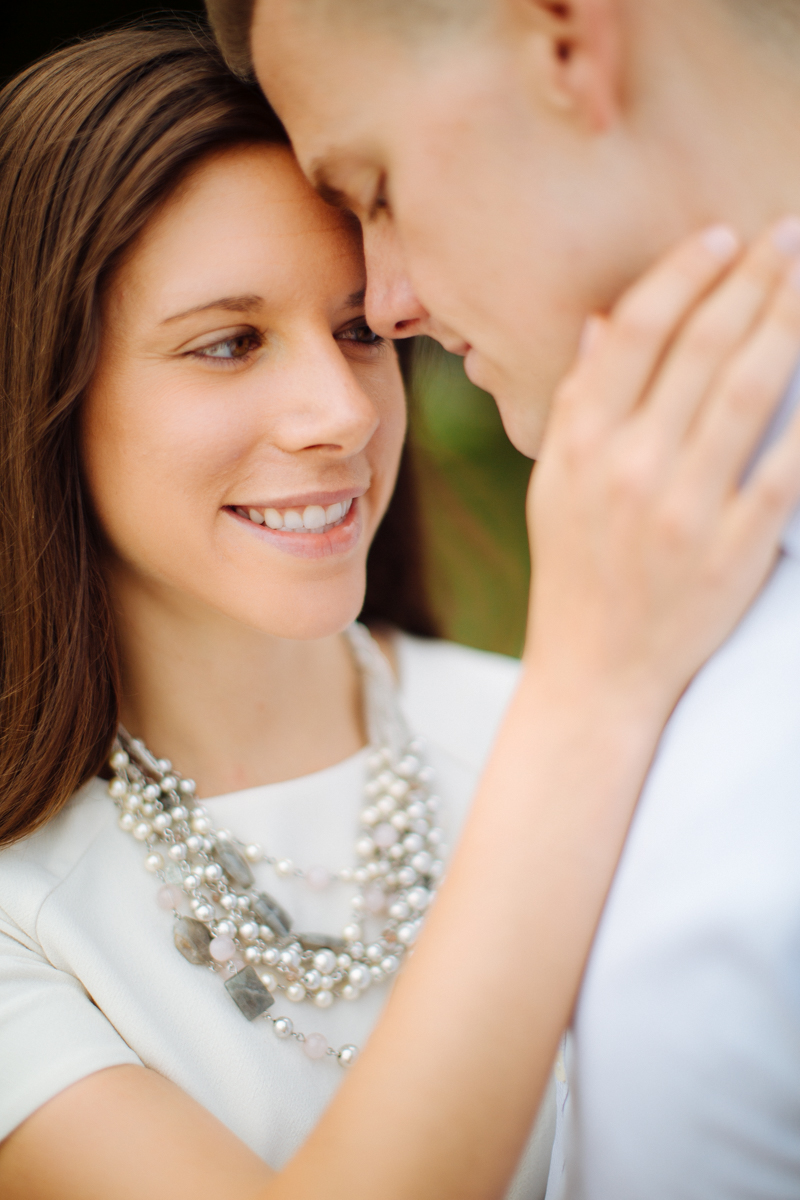 Jackie + Ryan | A Jefferson Memorial | © Carly Arnwine Photography