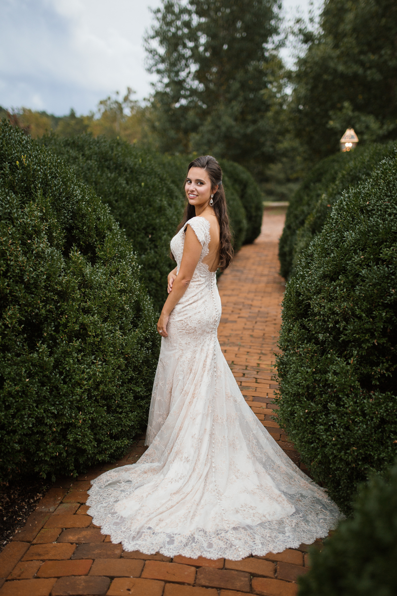 Jon + Jamie | Mt. Ida Farm | A Charlotteville, Virginia Wedding | © Carly Arnwine Photography