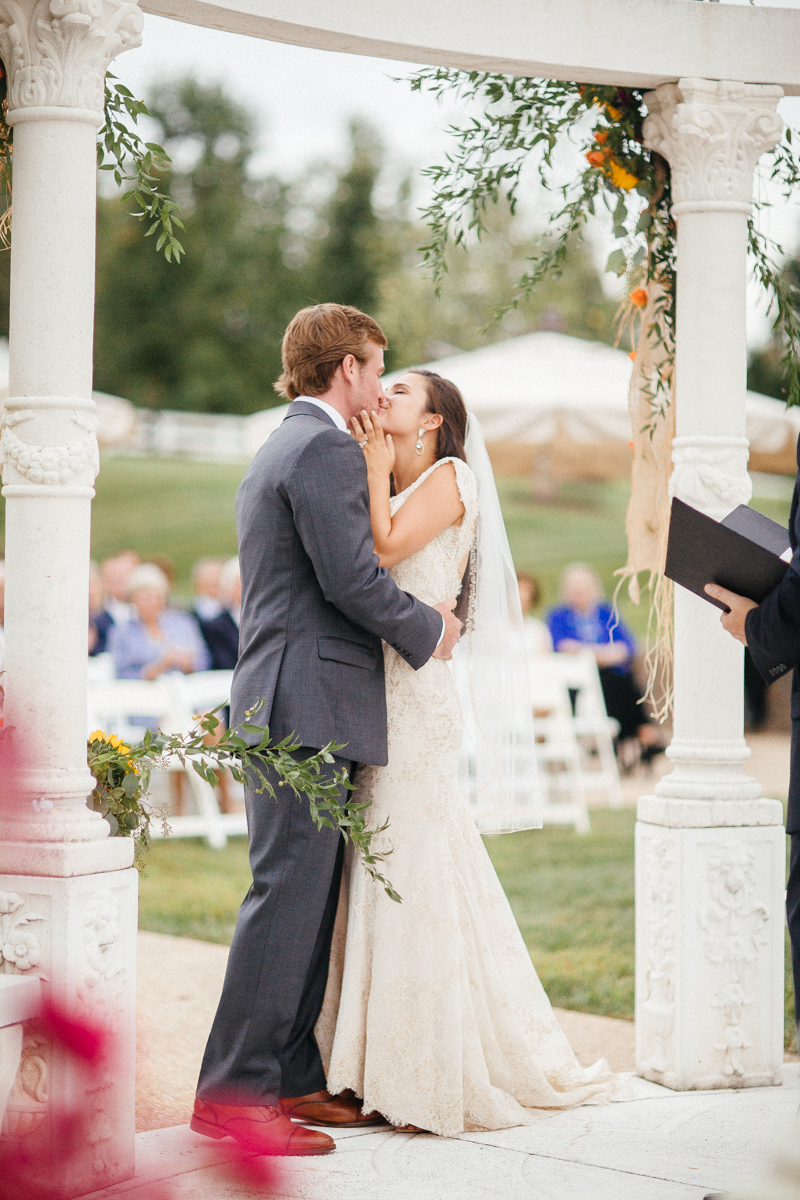 Jon + Jamie | Mt. Ida Farm | A Charlotteville, Virginia Wedding | © Carly Arnwine Photography