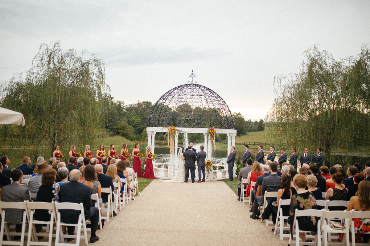 Jon + Jamie | Mt. Ida Farm | A Charlotteville, Virginia Wedding | © Carly Arnwine Photography