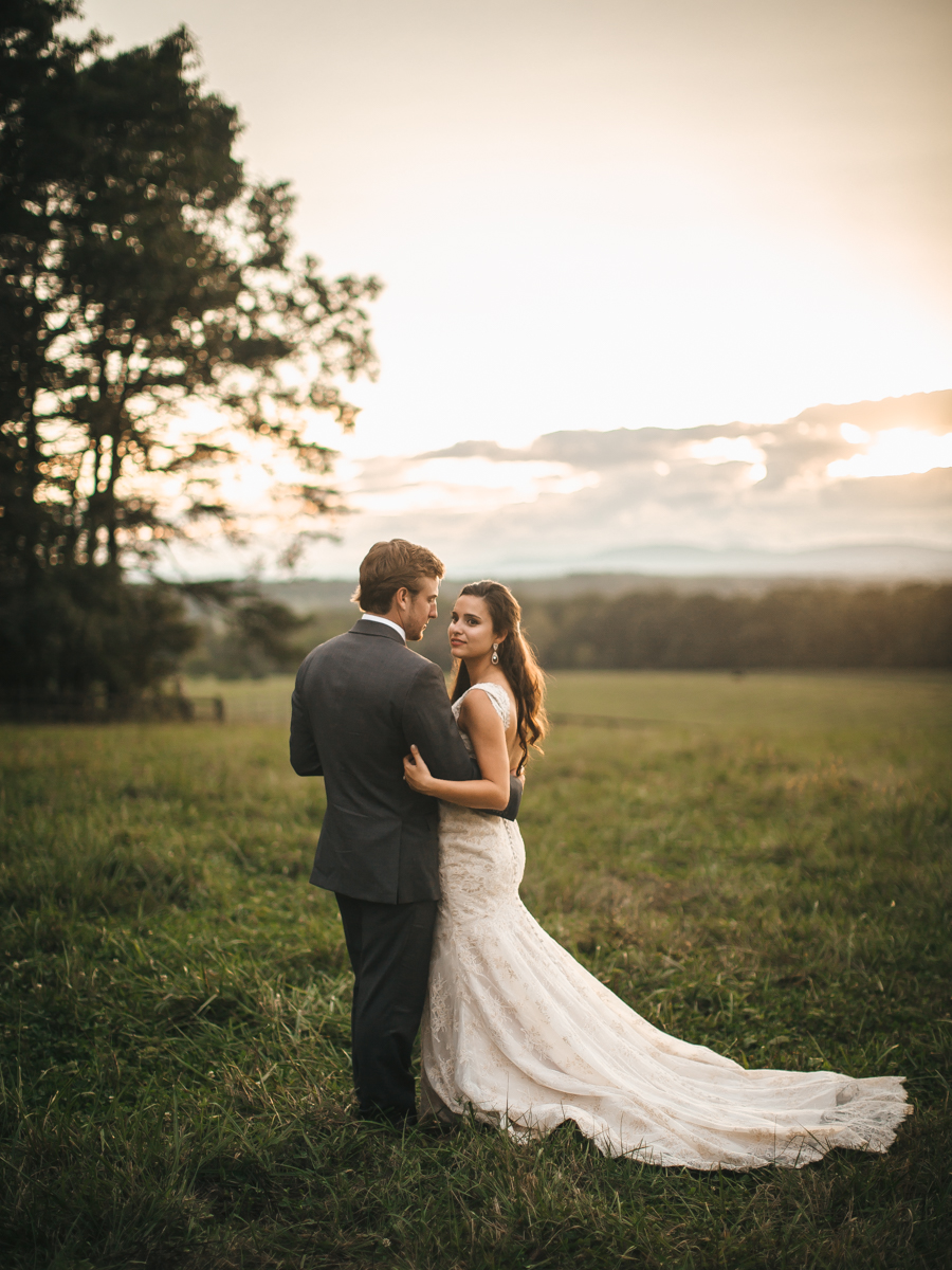 Jon + Jamie | Mt. Ida Farm | A Charlotteville, Virginia Wedding | © Carly Arnwine Photography