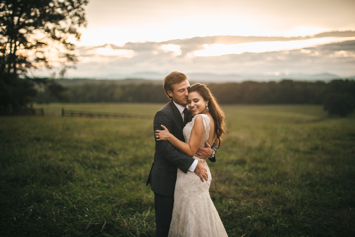 Jon + Jamie | Mt. Ida Farm | A Charlotteville, Virginia Wedding | © Carly Arnwine Photography