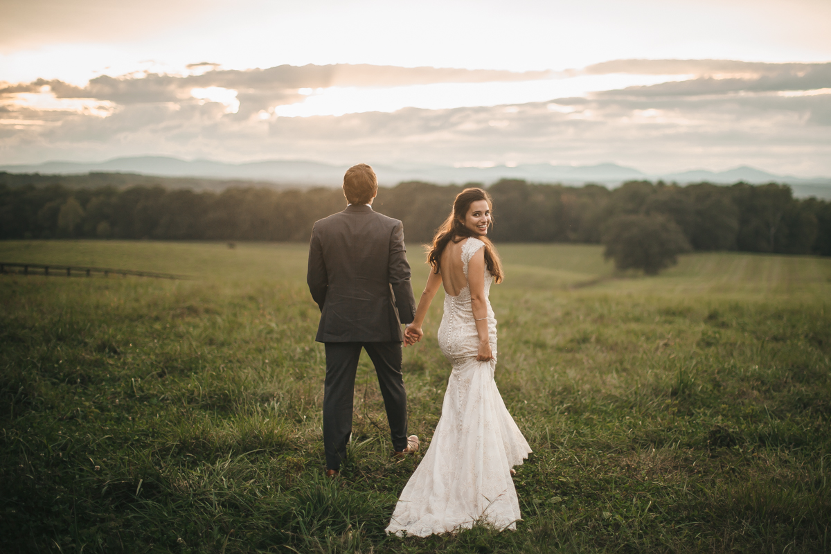 Jon + Jamie | Mt. Ida Farm | A Charlotteville, Virginia Wedding | © Carly Arnwine Photography