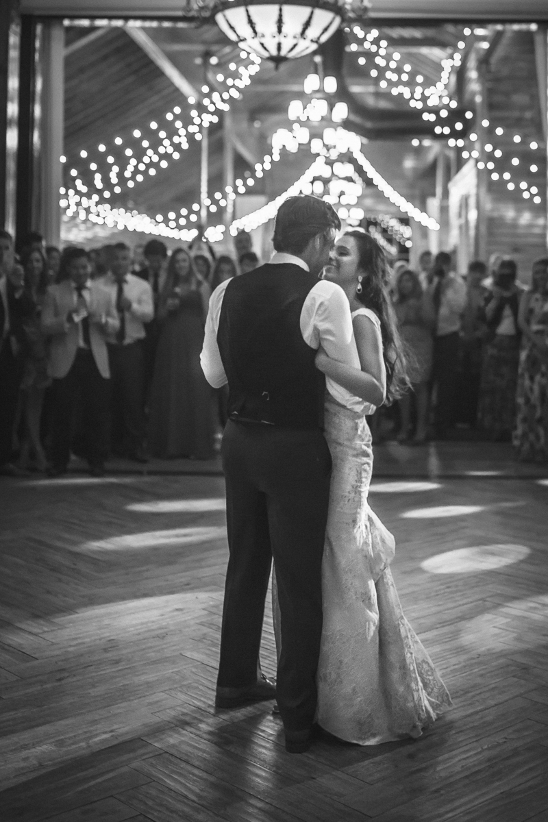 Jon + Jamie | Mt. Ida Farm | A Charlotteville, Virginia Wedding | © Carly Arnwine Photography