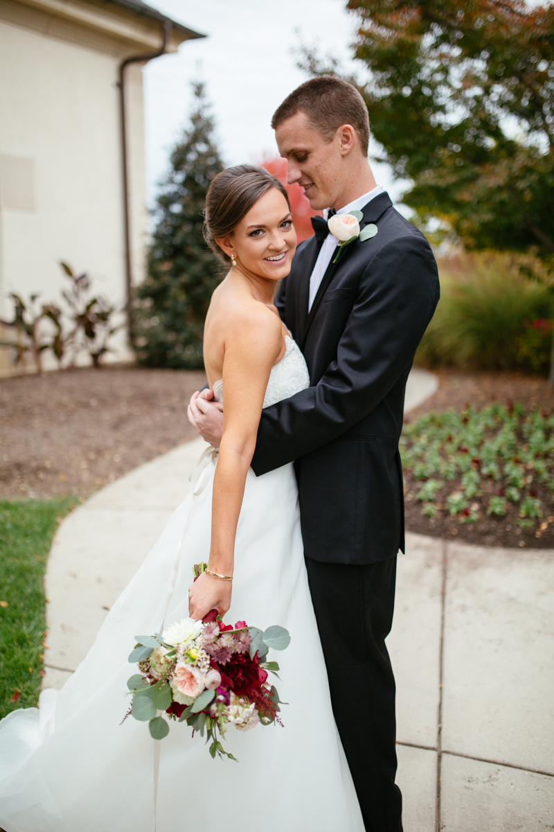 Caroline + Matthew | Belle Haven Wedding | Alexandria, Virginia | © Carly Arnwine Photography