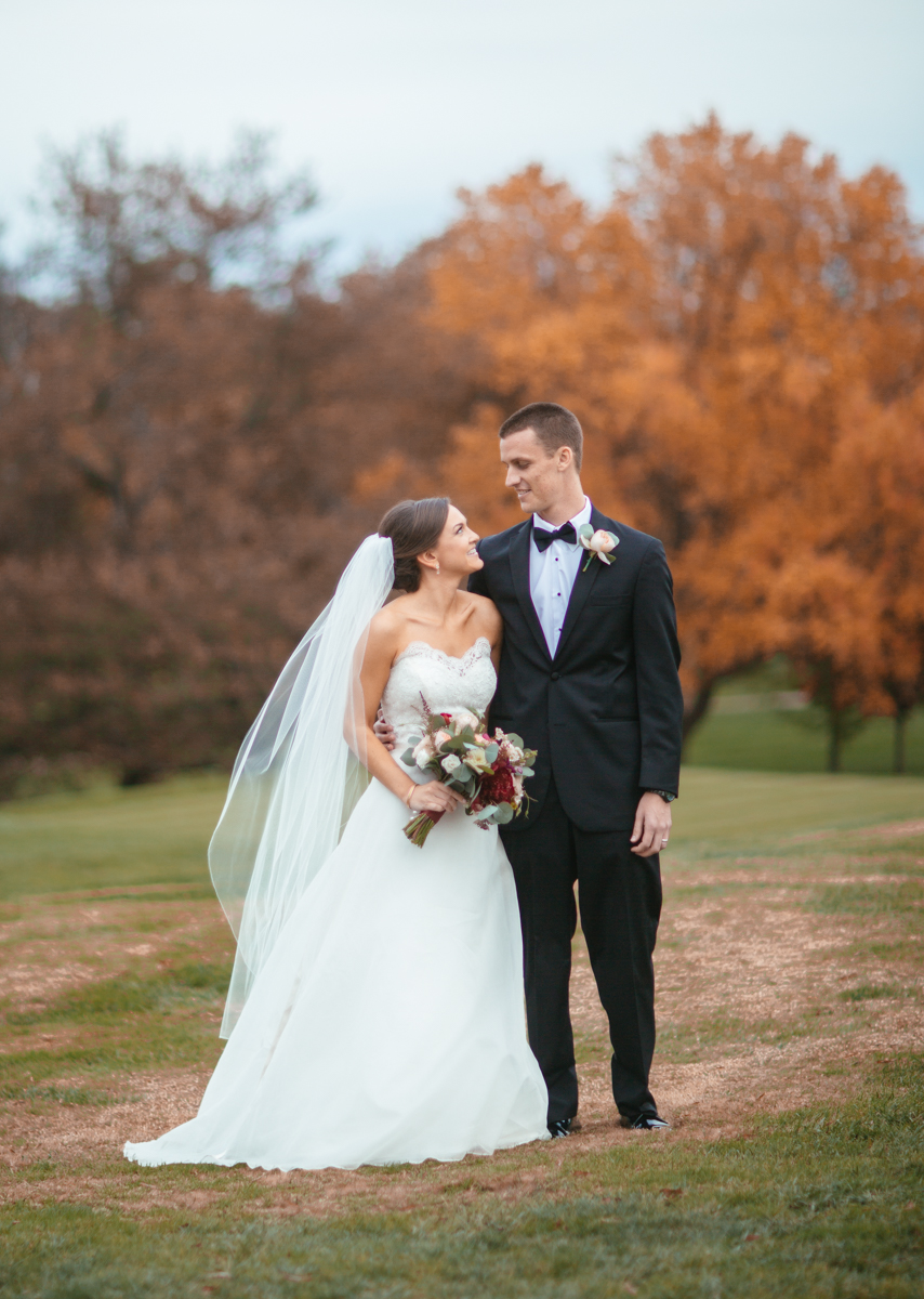 Caroline + Matthew | Belle Haven Wedding | Alexandria, Virginia | © Carly Arnwine Photography