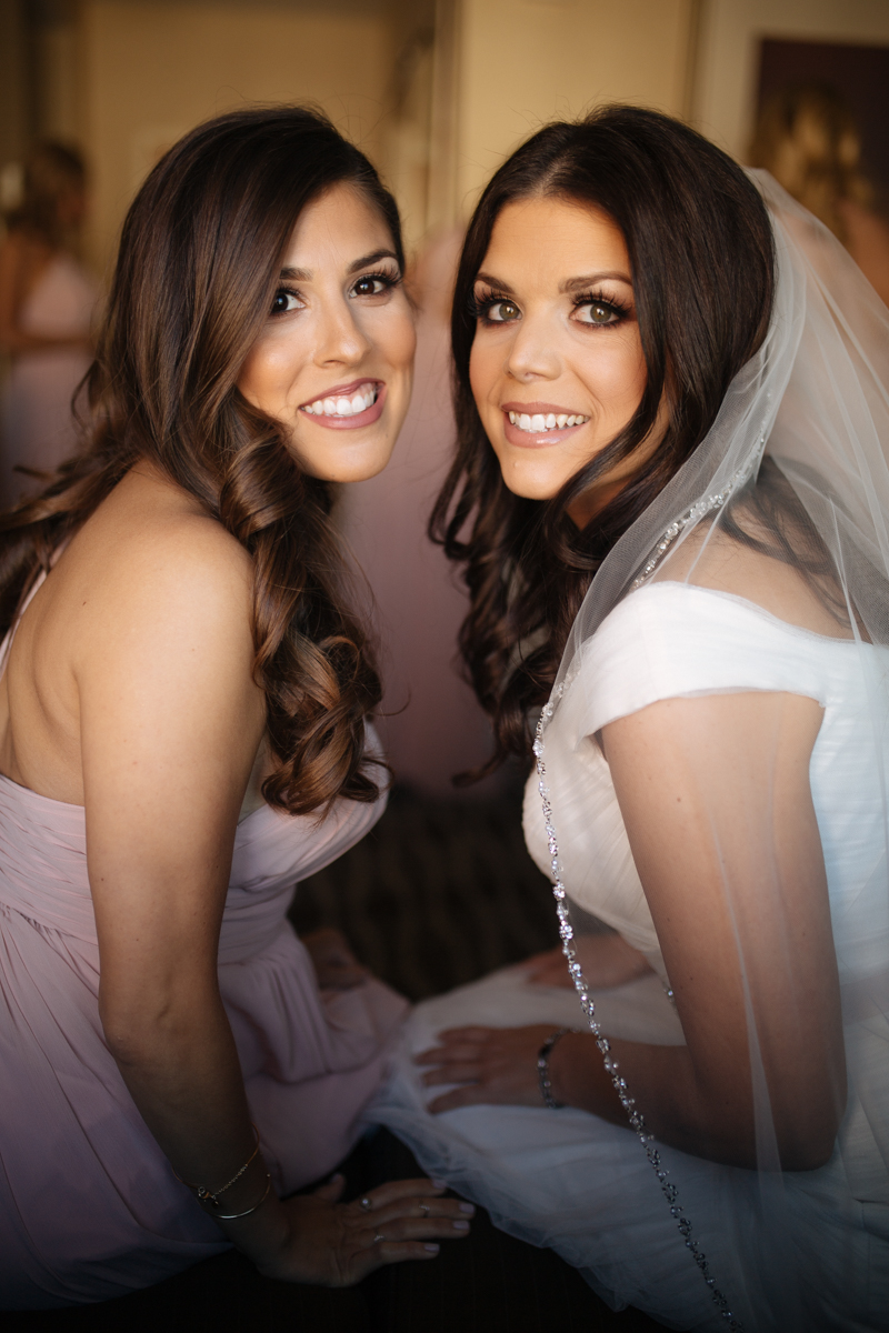 Meagan + Ryan Lavin | Hyatt Regency Chesapeake | © Carly Arnwine Photography