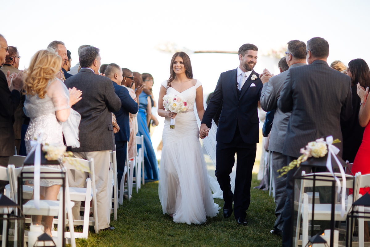 Meagan + Ryan Lavin | Hyatt Regency Chesapeake | © Carly Arnwine Photography