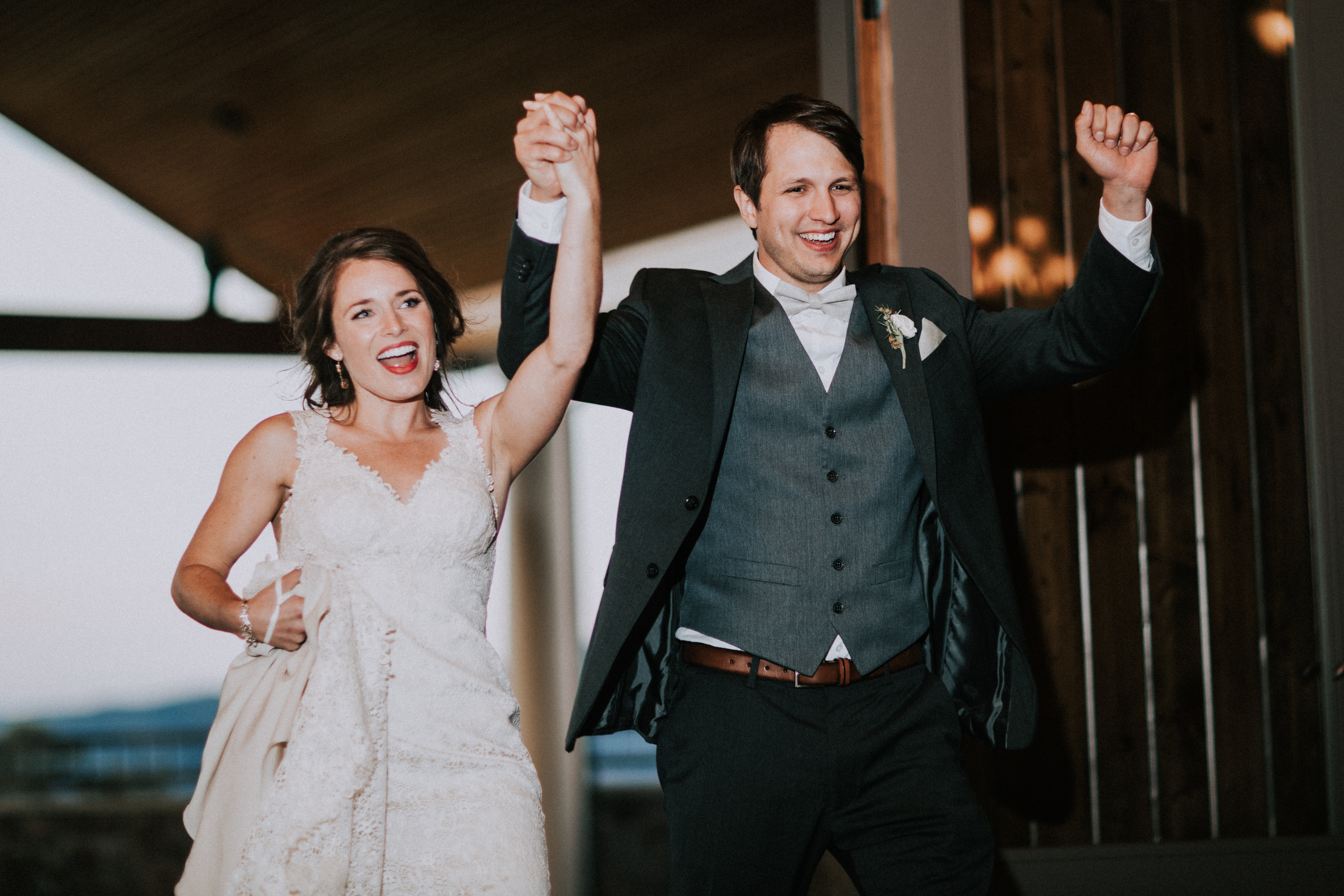 Christina + Paul | House Mountain Inn | © Carly Arnwine Photography