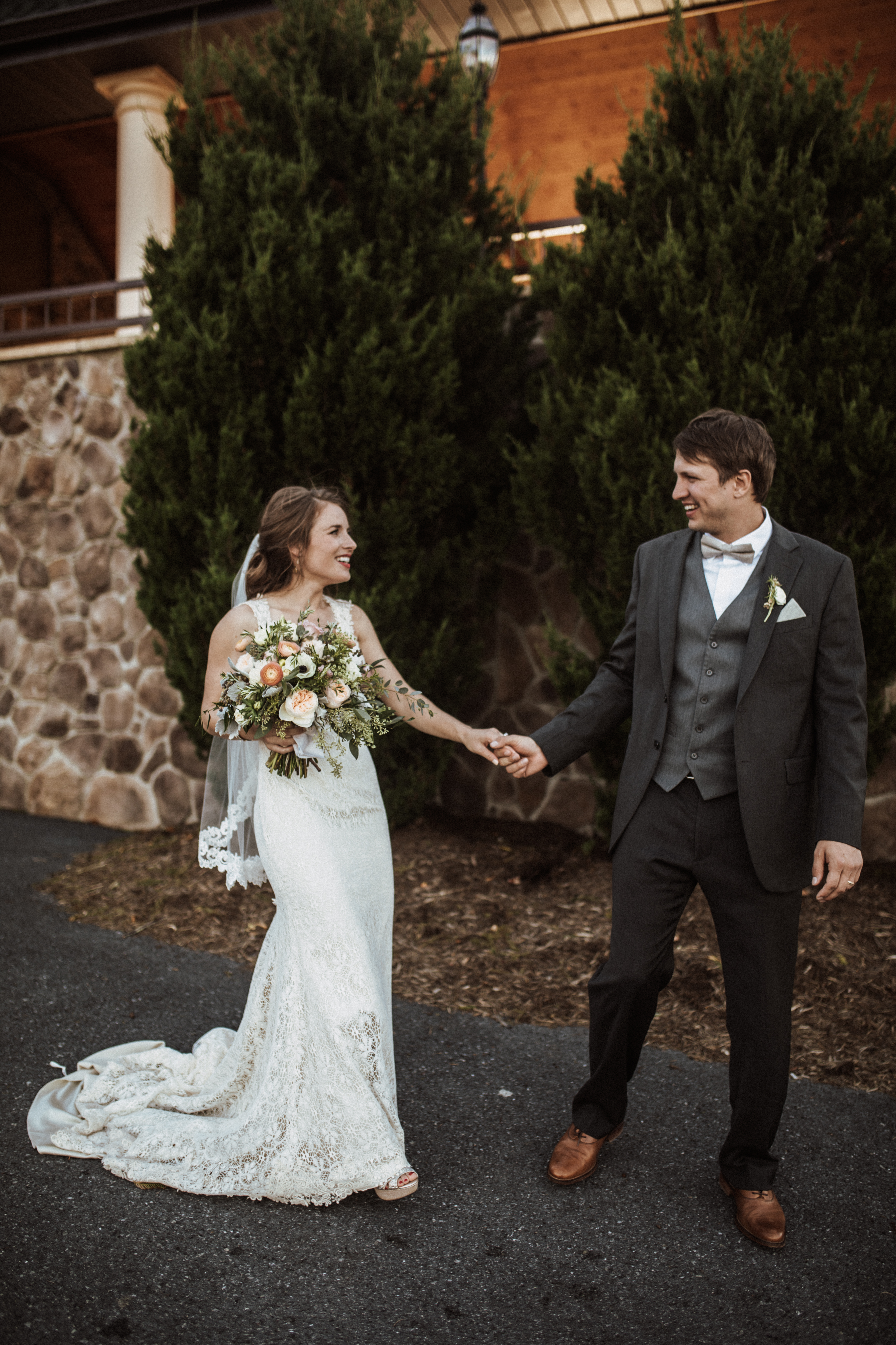 Christina + Paul | House Mountain Inn | © Carly Arnwine Photography