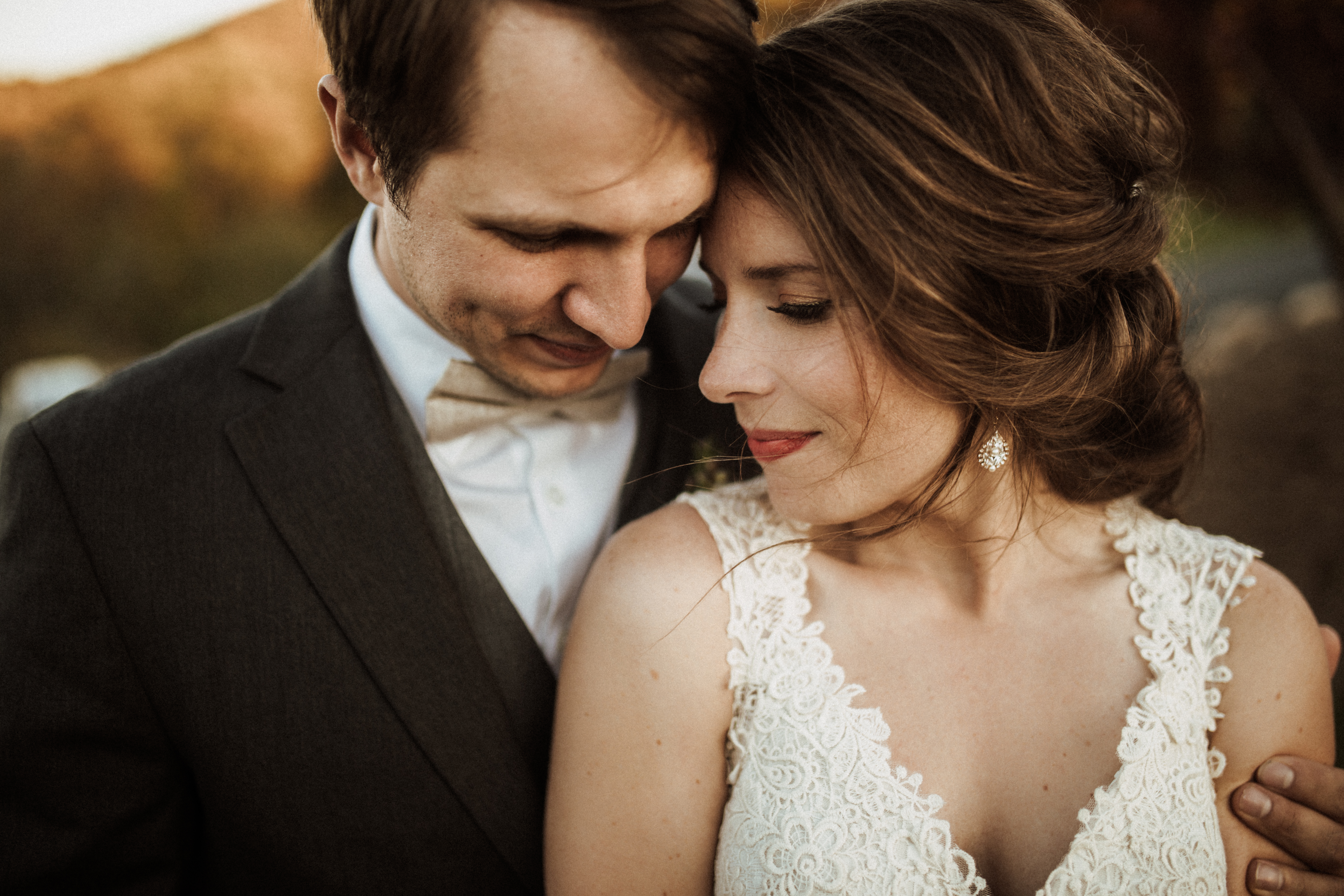 Christina + Paul | House Mountain Inn | © Carly Arnwine Photography