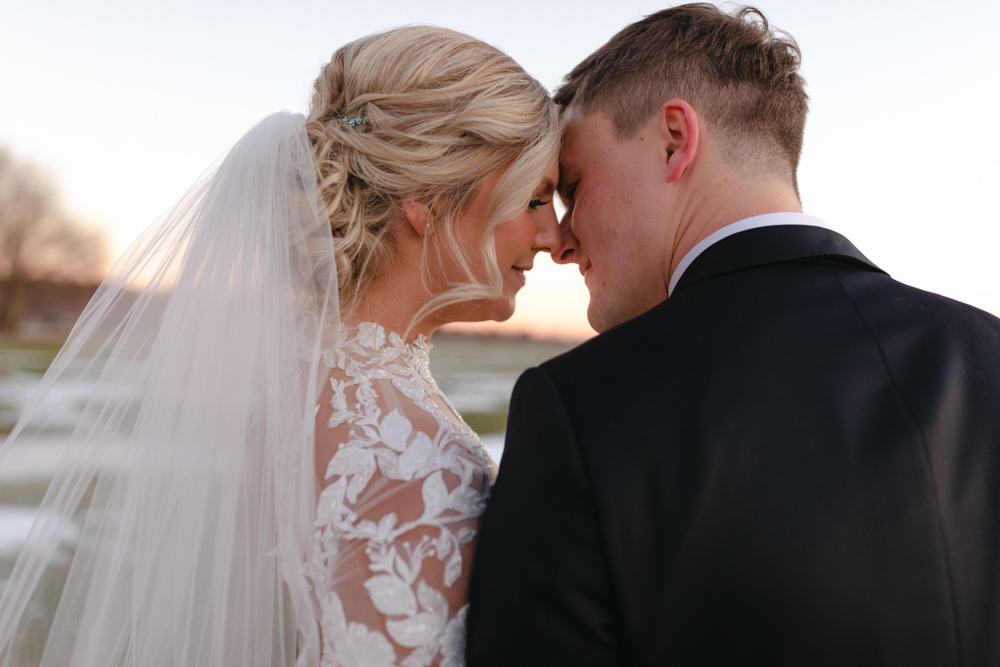 © Carly Arnwine Photography

Kent Island Resort

Annapolis Maryland Wedding
