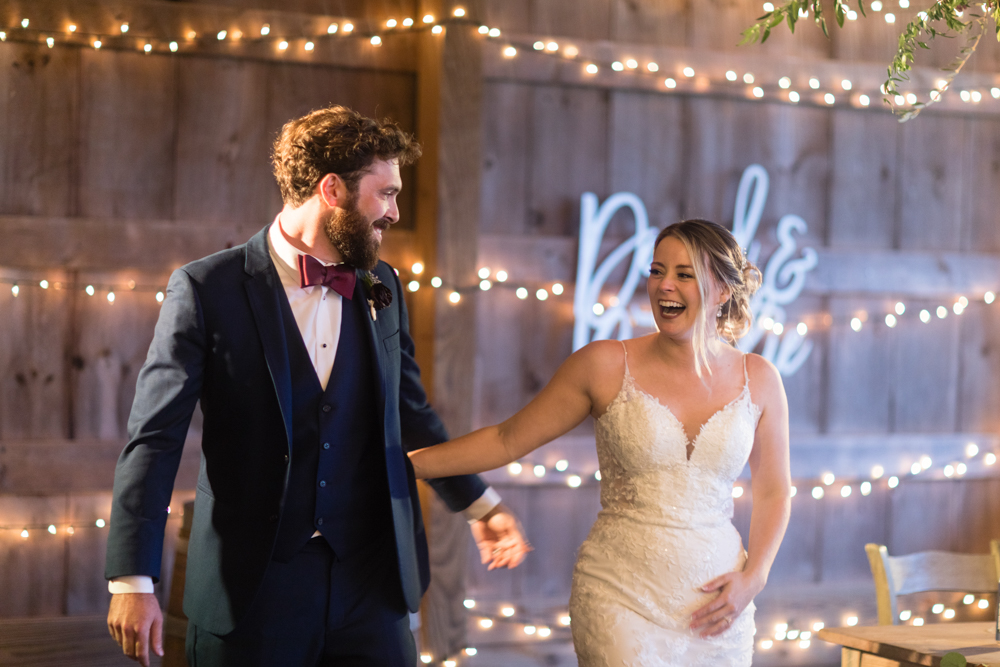 Natalie + Dave | Murray Hill | Leesburg, Virginia Wedding | © Carly Arnwine Photography