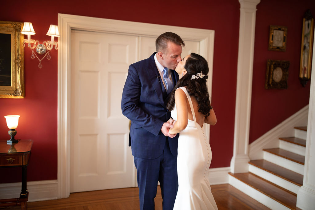 Erik + Elizabeth | Historic Rosemont Manor | Berryville, Virginia Wedding | © Carly Arnwine Photography 