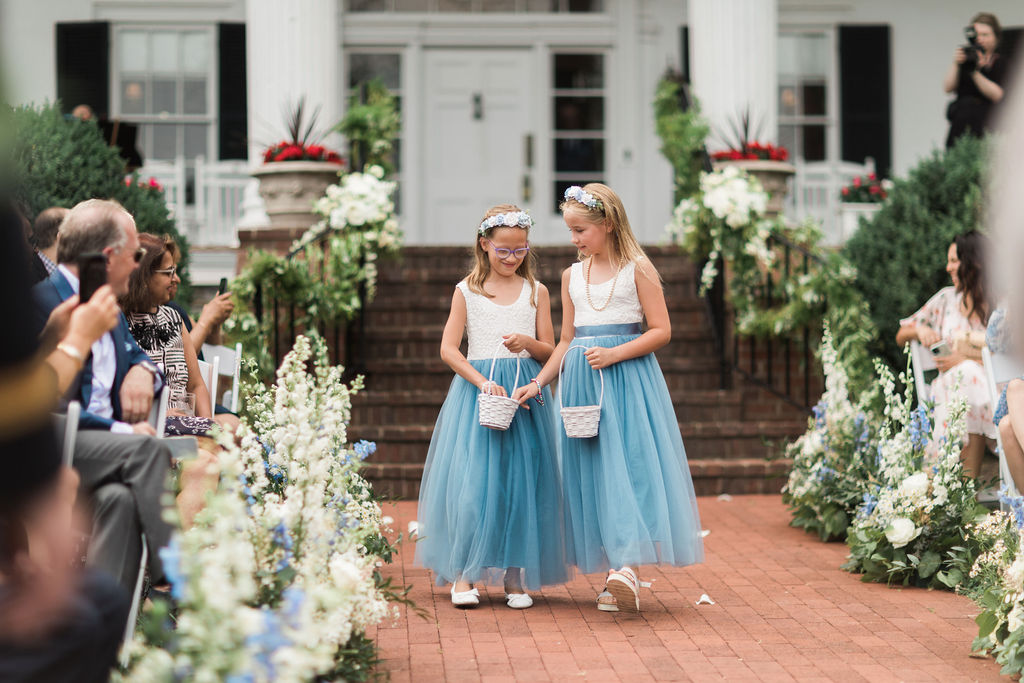 Erik + Elizabeth | Historic Rosemont Manor | Berryville, Virginia Wedding | © Carly Arnwine Photography 