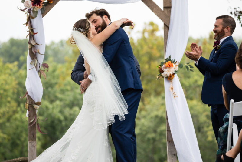 Natalie + Dave | Murray Hill | Leesburg, Virginia Wedding | © Carly Arnwine Photography