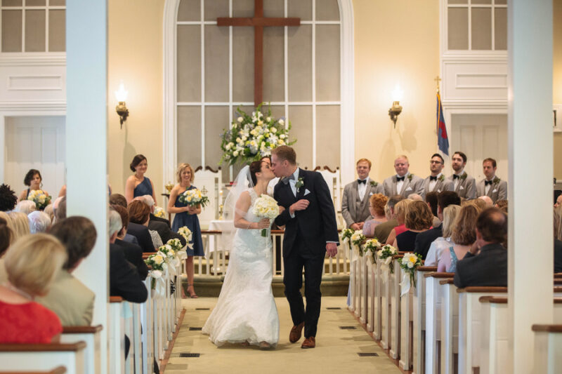 Meg + Russell | Chatham Club | A Savannah, Georgia Wedding | © Carly Arnwine Photography