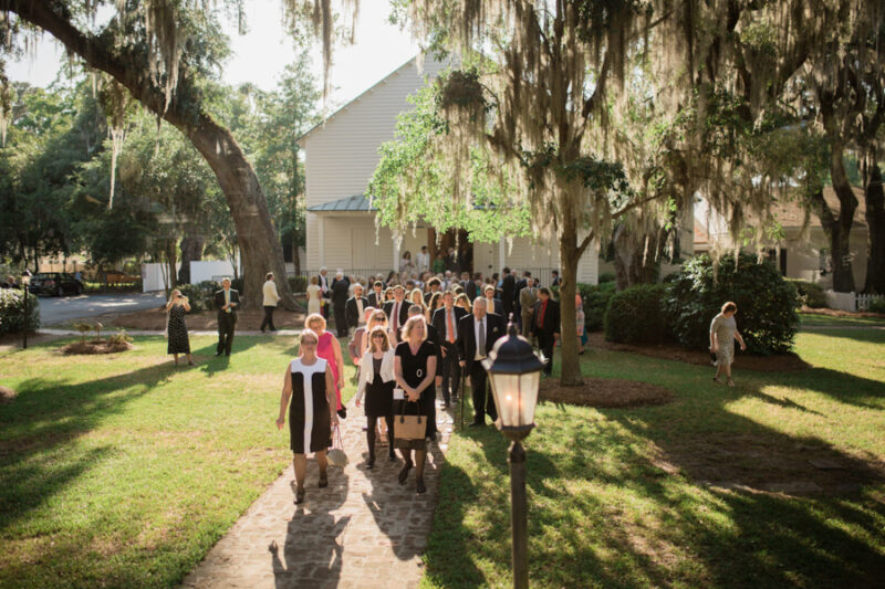 Meg + Russell | Chatham Club | A Savannah, Georgia Wedding | © Carly Arnwine Photography