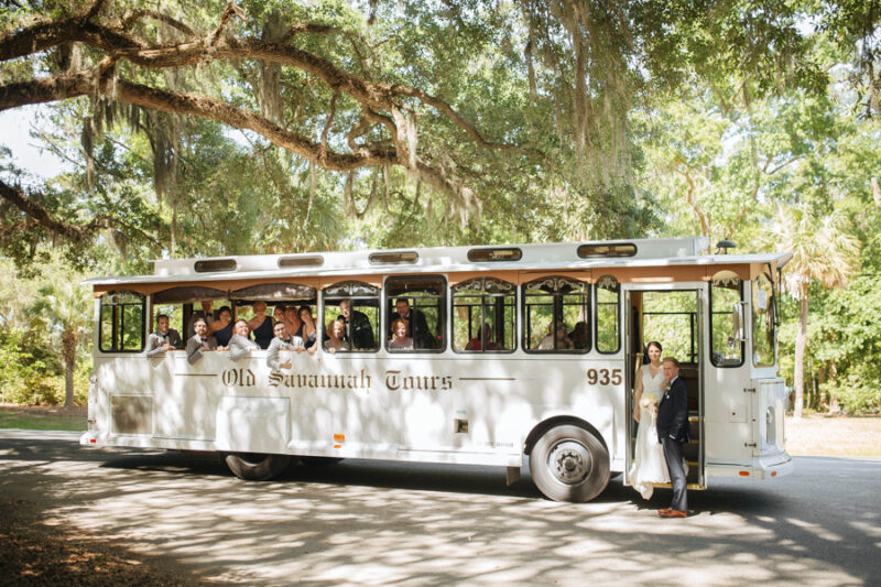 Meg + Russell | Chatham Club | A Savannah, Georgia Wedding | © Carly Arnwine Photography